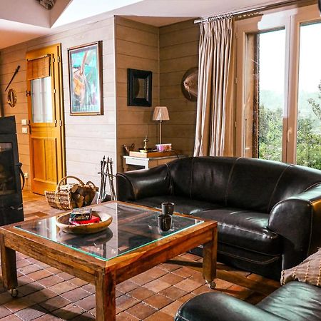 Chalet Chaleureux A Marigny-L'Eglise Avec Vue Sur Lac Et Montagne Luaran gambar